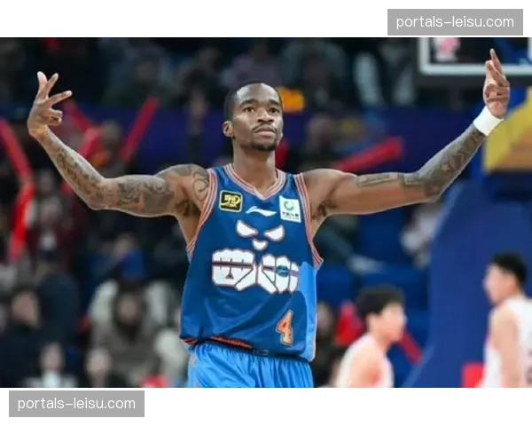 广东萨姆纳22分扛起进攻 外援个人能力弥补体系不足